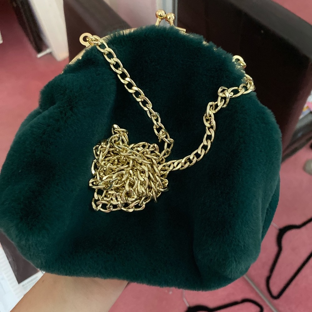 Green clutch/ shoulder bag